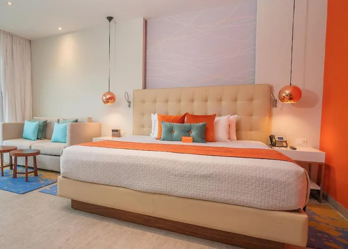 Pool Side King Suite
